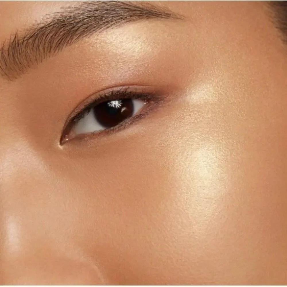 Surratt Surreal Skin™ Concealer 3 Light With Neutral Undertones